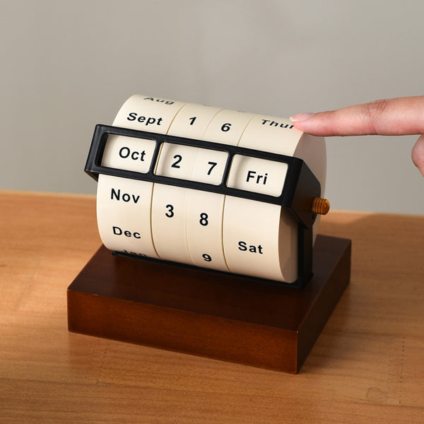 Creative Rotating Decorative Perpetual Calendar